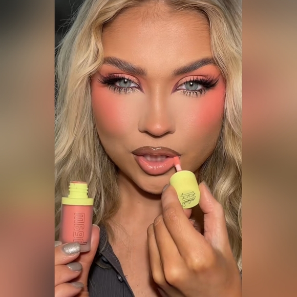 Made By Mitchell "Coral" Beam Gloss - Picture 5 of 7